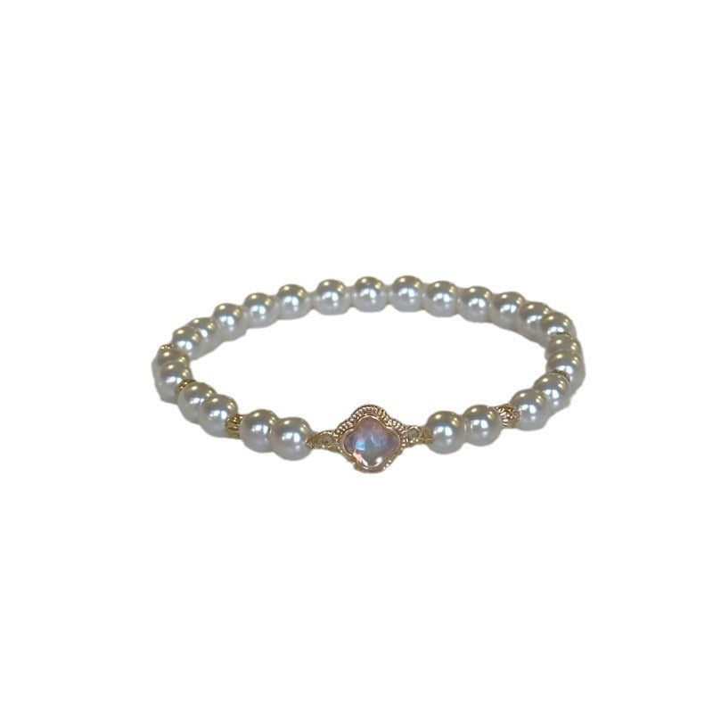 Pearl Clover Bracelet